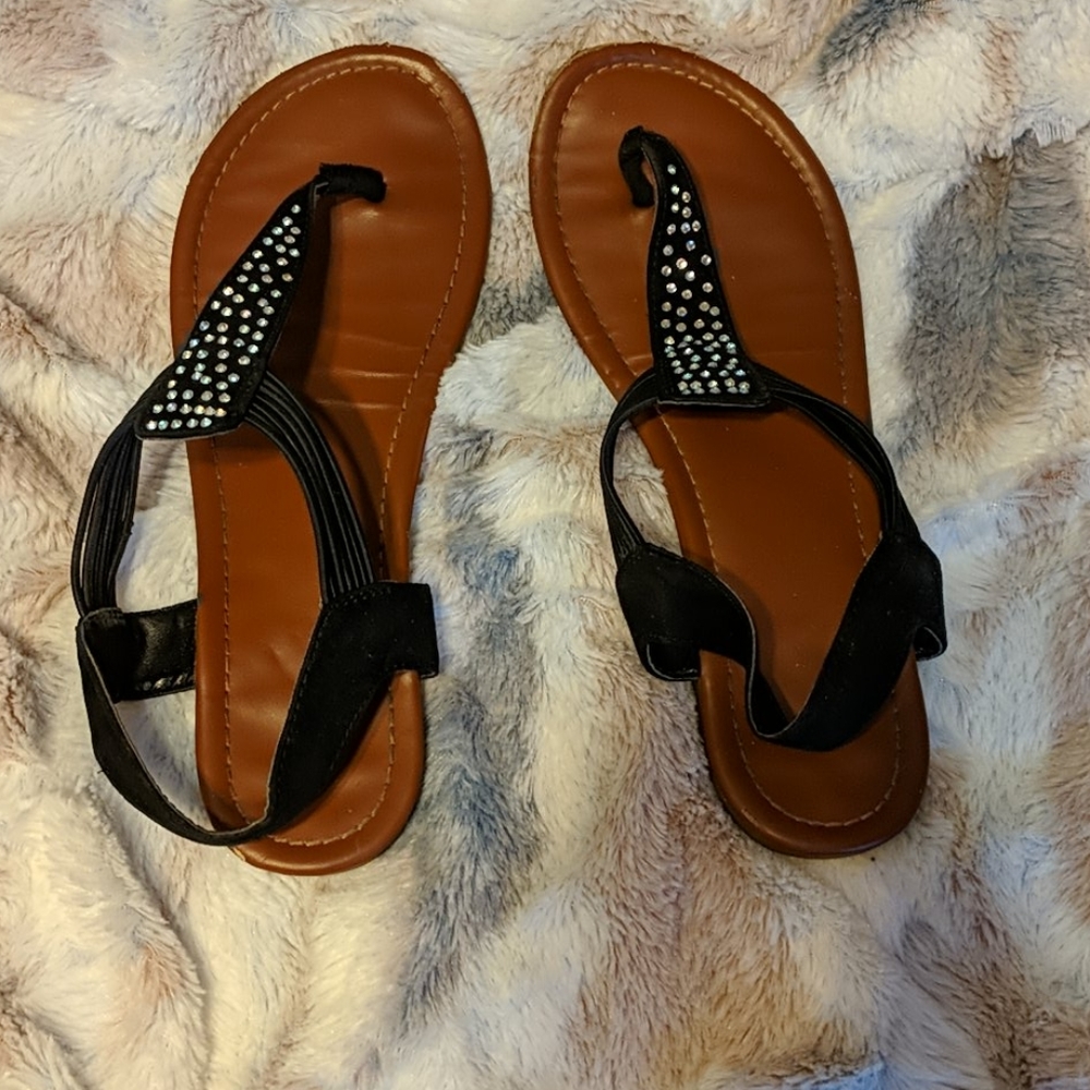 Sandles